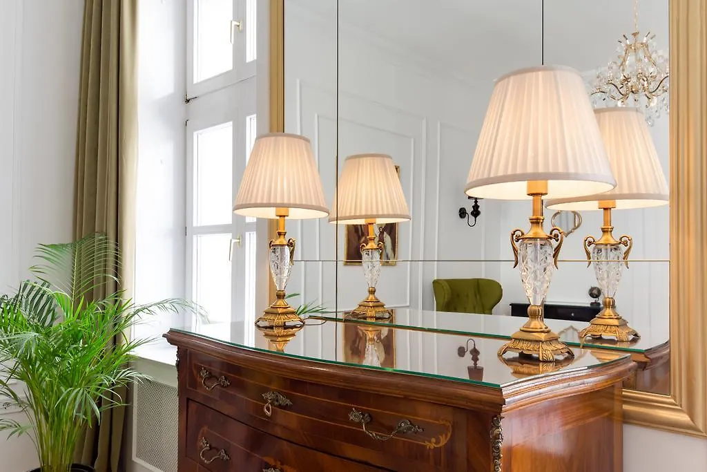 Chestnut & Eliza Suites Budapest 0*,  Ungarn