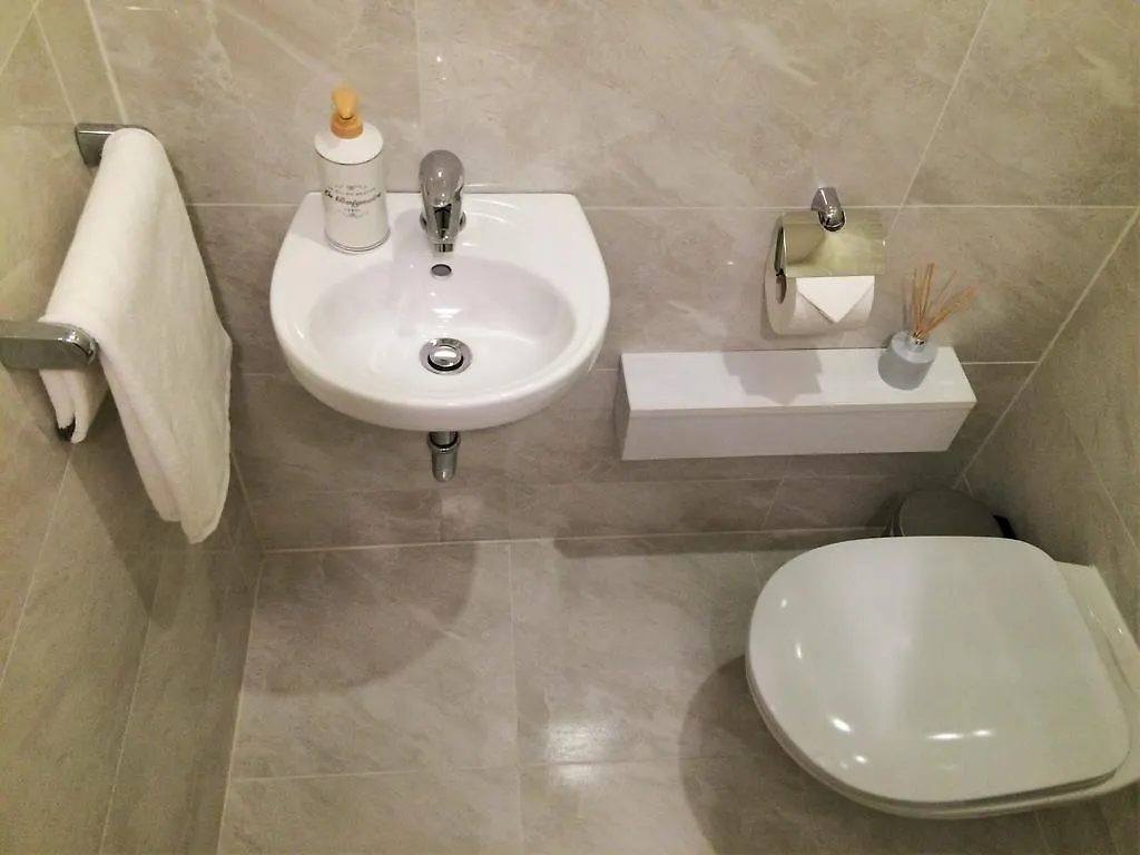 Apartment Chestnut & Eliza Suites Budapest Hungary